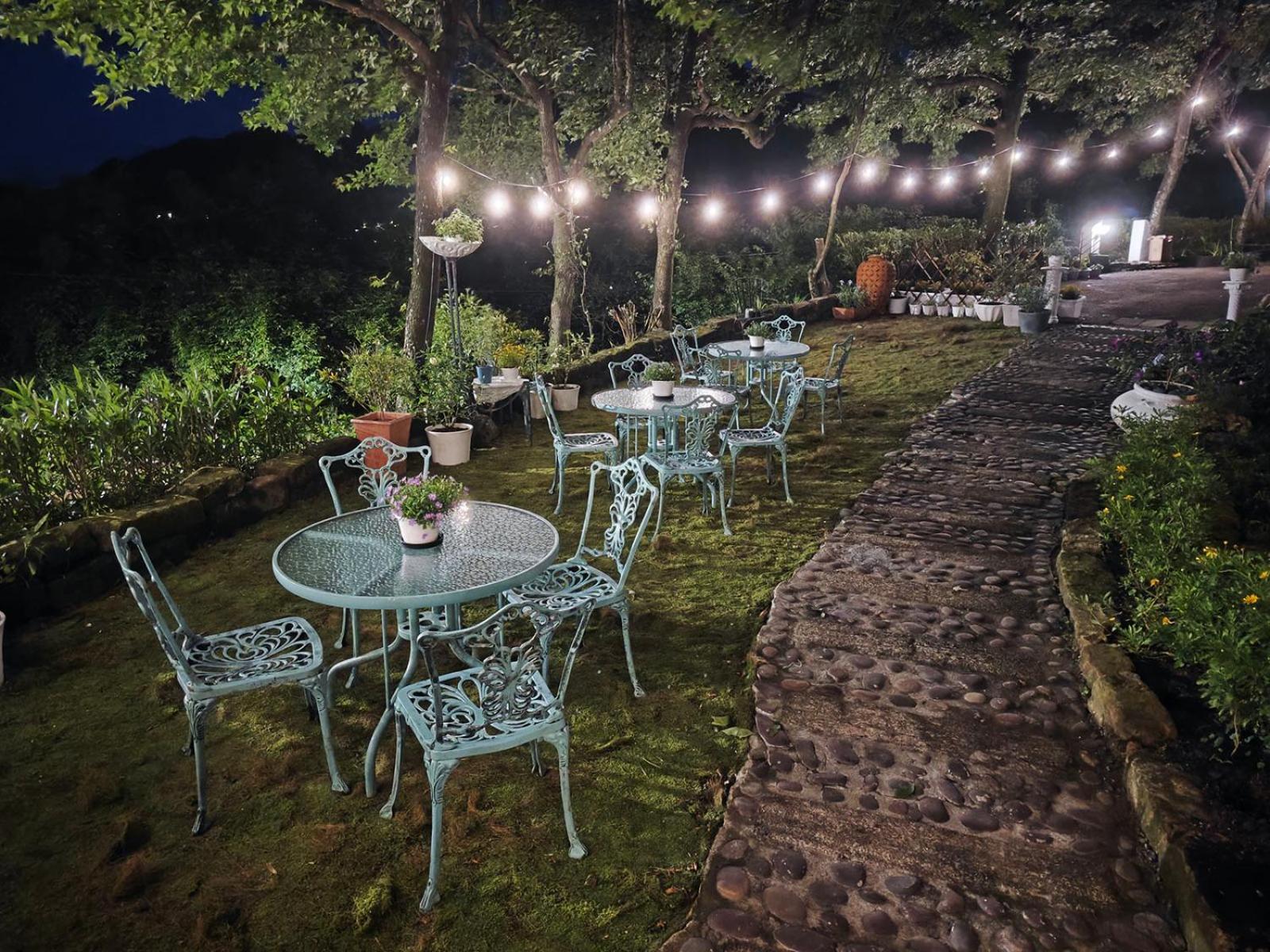 金石新月光 Bed and Breakfast Jiufen Exteriör bild