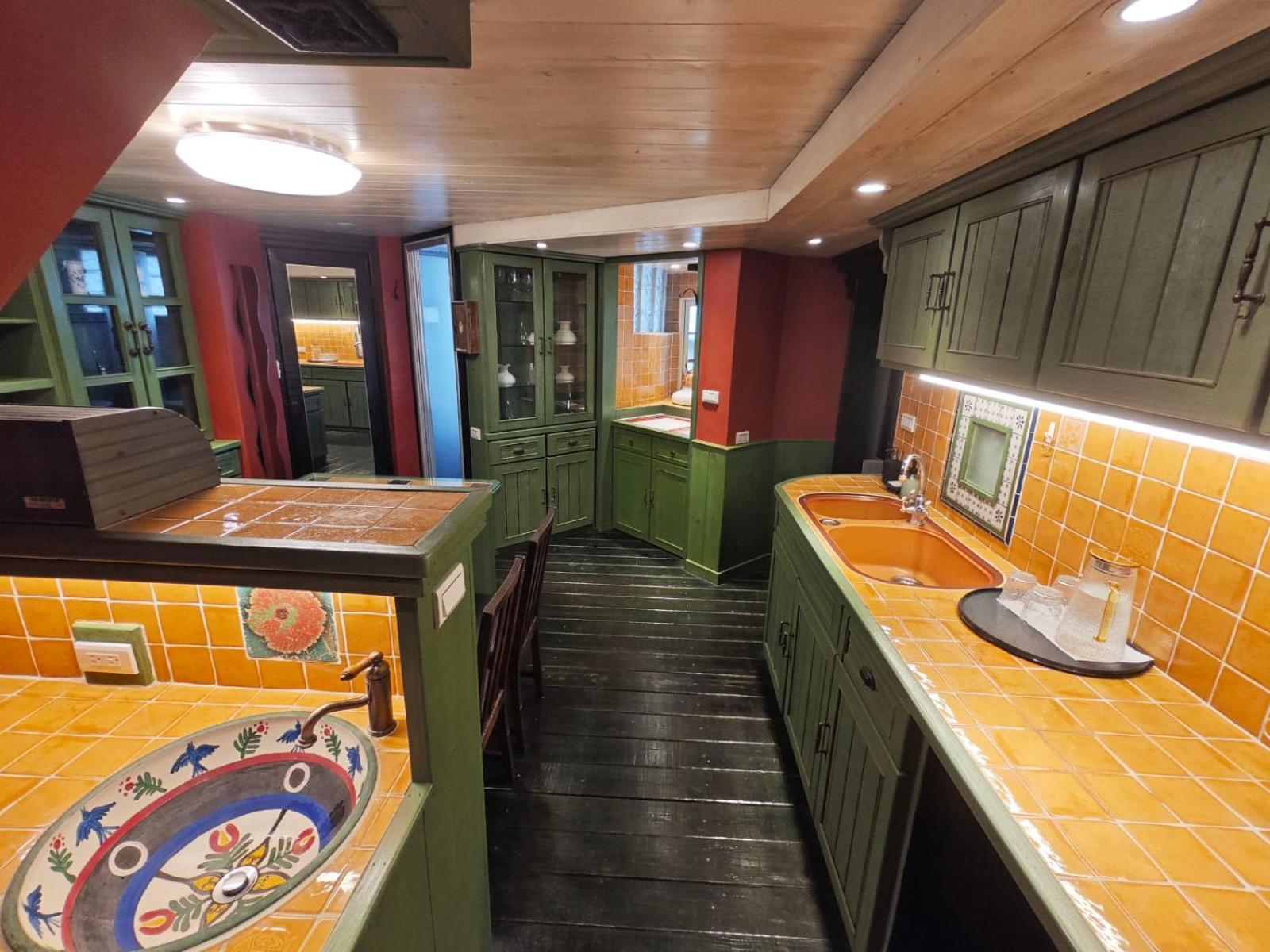 金石新月光 Bed and Breakfast Jiufen Exteriör bild