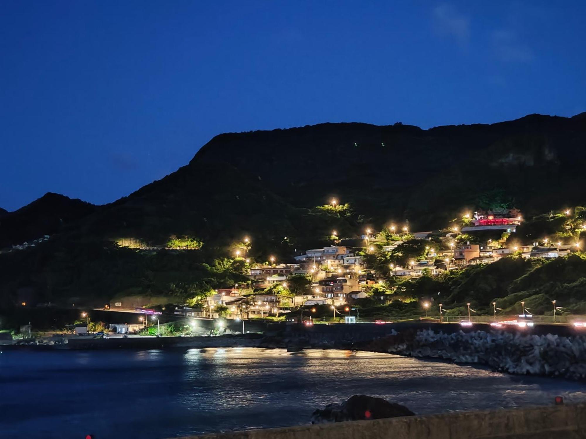 金石新月光 Bed and Breakfast Jiufen Exteriör bild